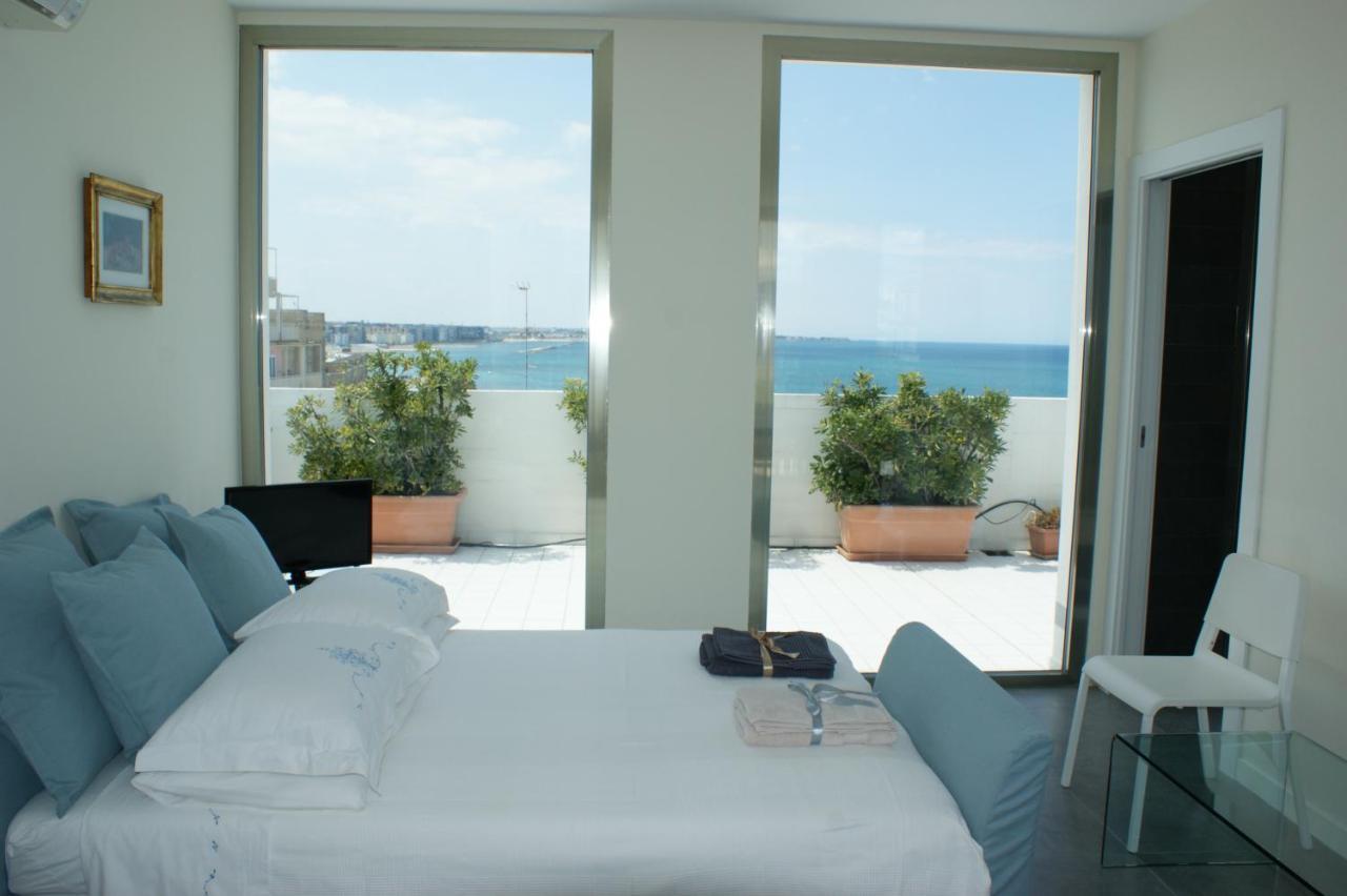 Апартаменты La Mia Terrazza Sul Mare - Mared'Amare Бари Экстерьер фото